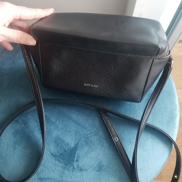 Matt & Nat Handbag - Picture 2 of 6